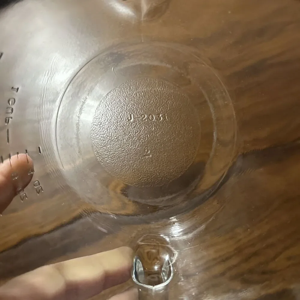 Vintage GLASBAKE 4 Cup Glass Liquid Measuring Cup D Shaped Handle #J-2031